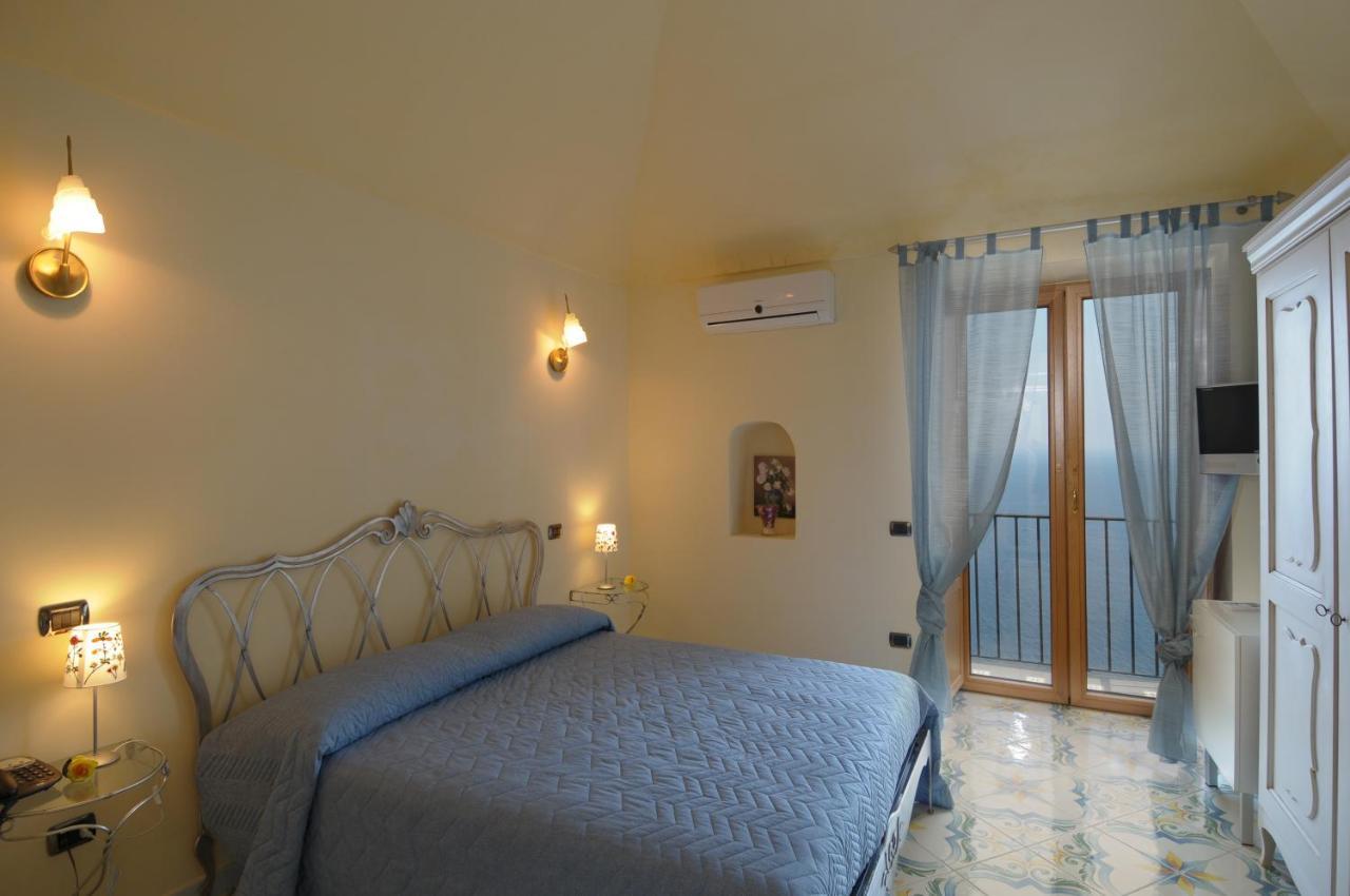 Terrazza Di Rosa - Sea View Villa ปรายาโน ภายนอก รูปภาพ