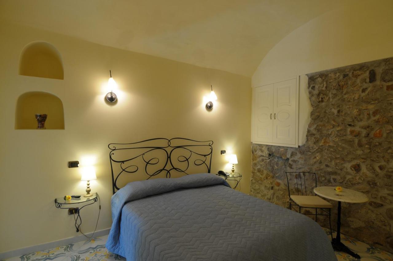 Terrazza Di Rosa - Sea View Villa ปรายาโน ภายนอก รูปภาพ
